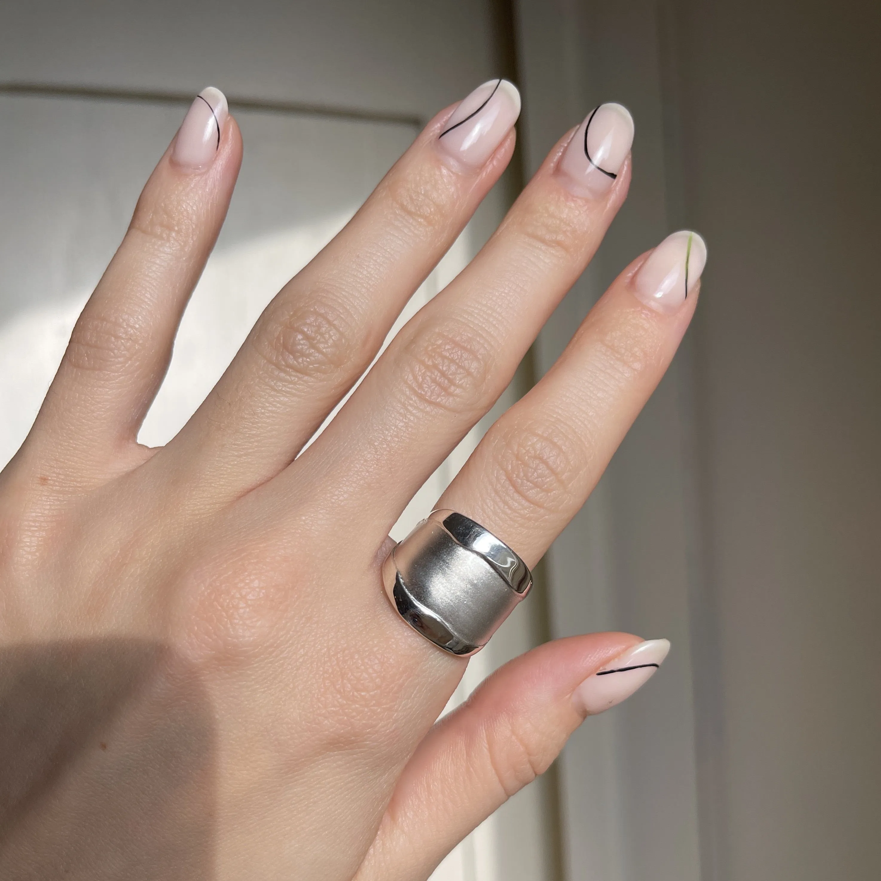 14KT White Gold Wide Artistic Polished   Matte Cigar Band Ring