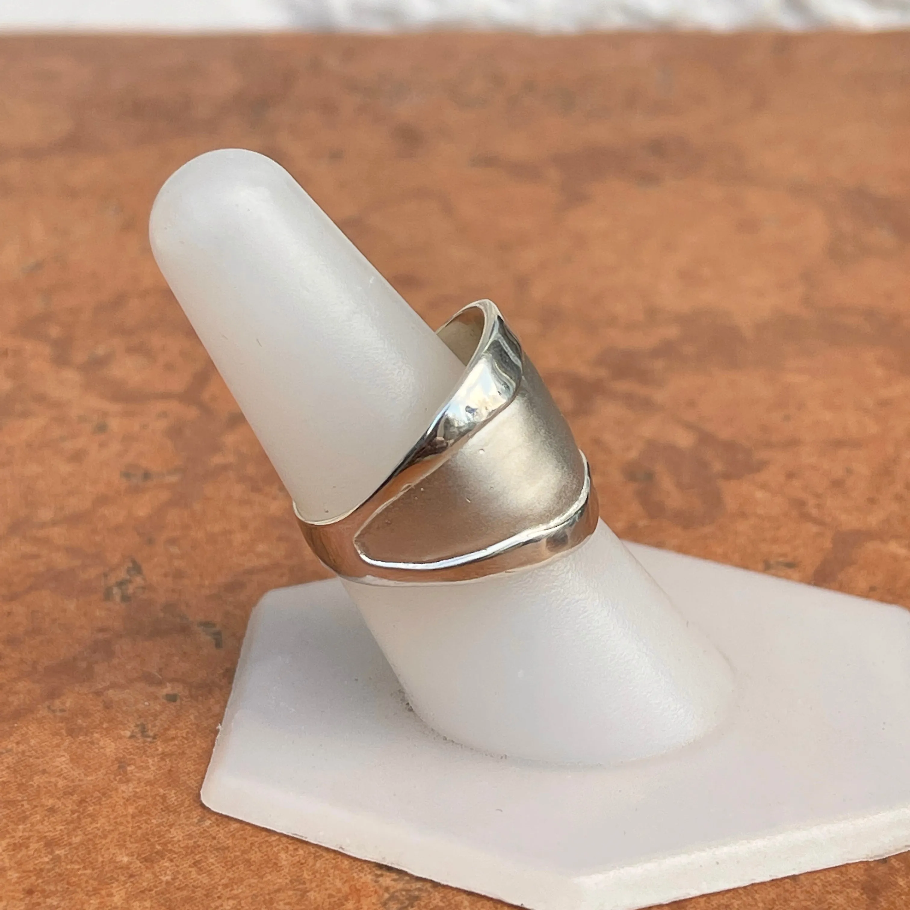 14KT White Gold Wide Artistic Polished   Matte Cigar Band Ring