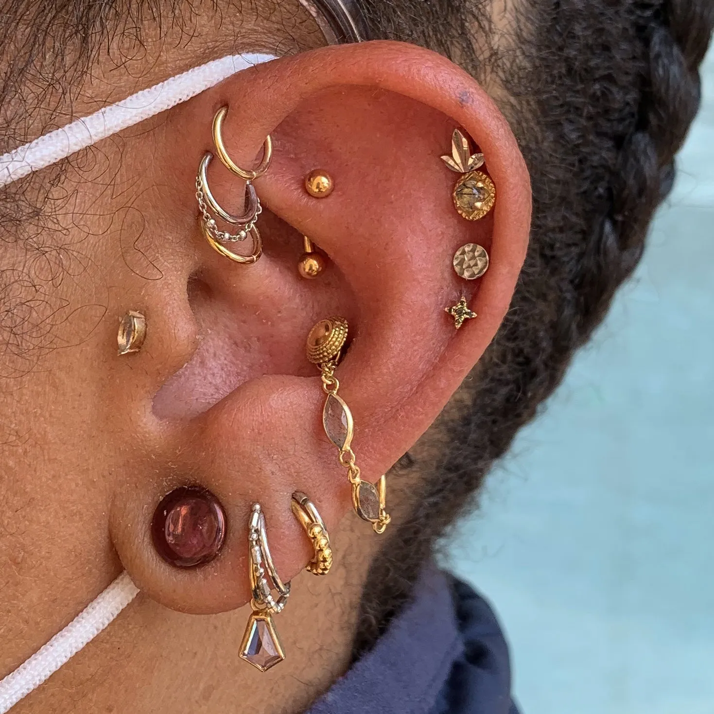 18k Solid Gold Threaded Bead