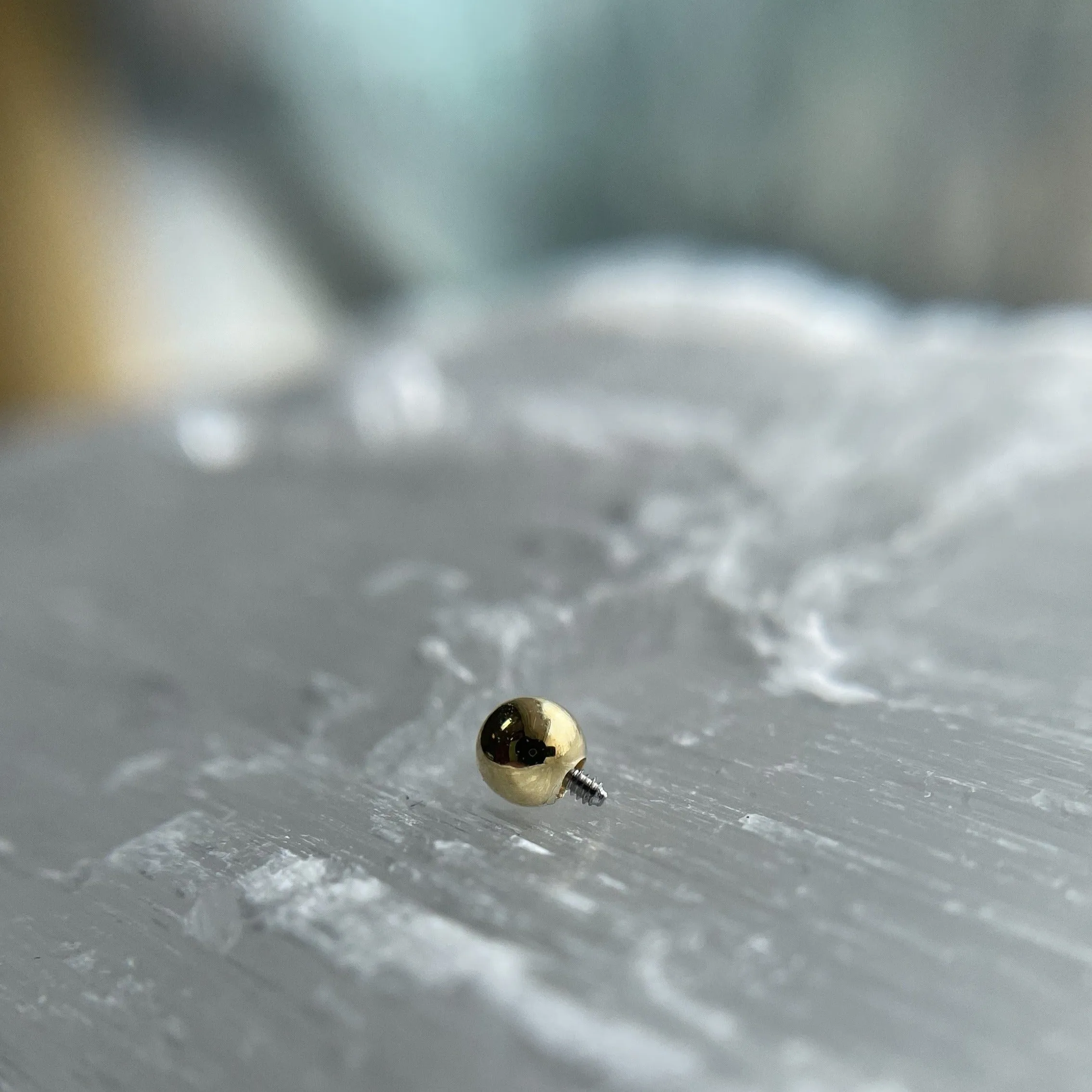 18k Solid Gold Threaded Bead