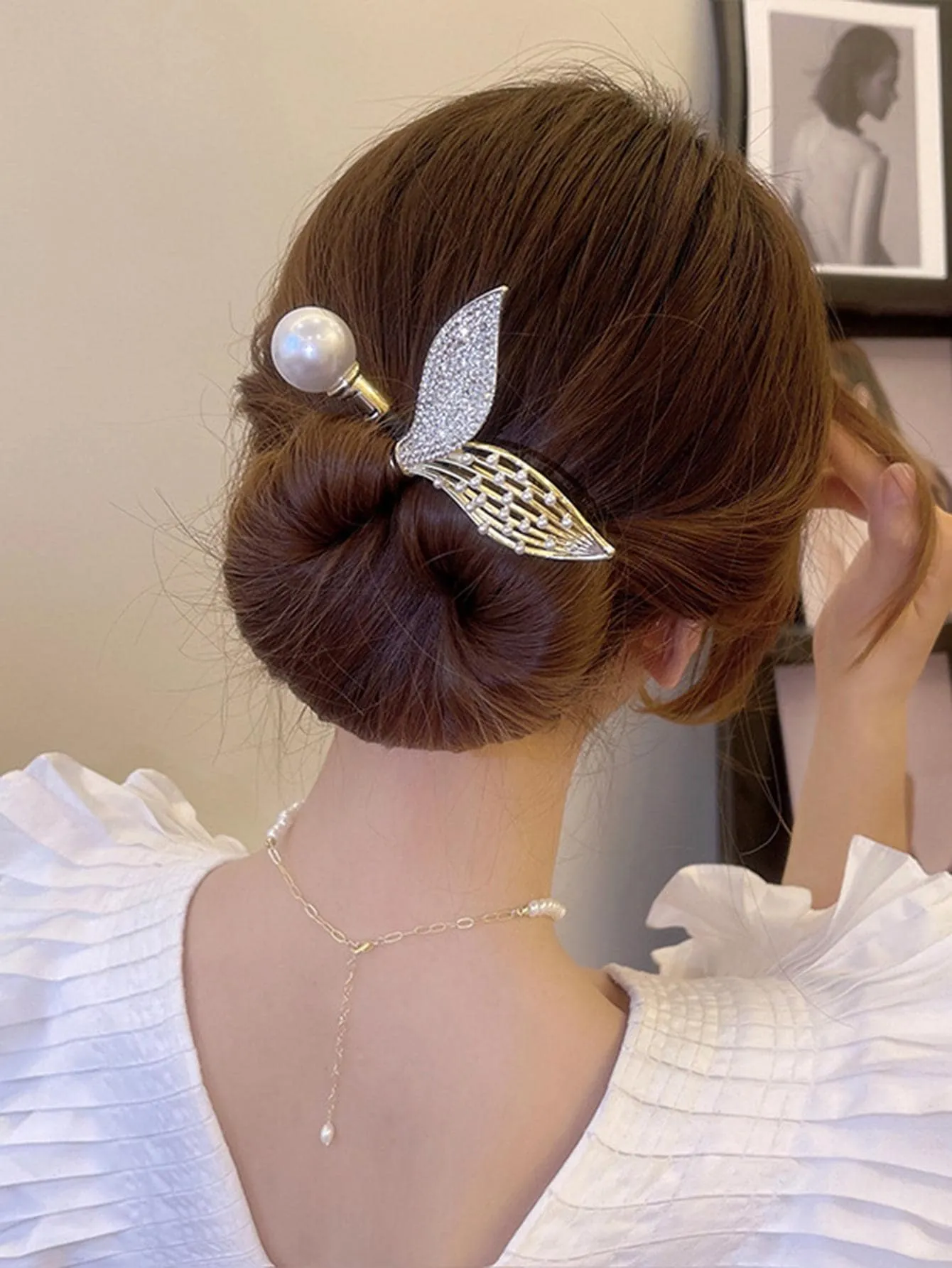 1pc Pearl & Rhinestone Fish Tail Decor Hair Tie
