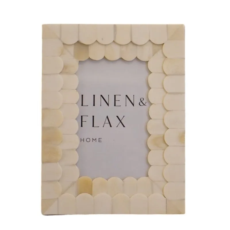 4x6 Cream Scallop Photo Frame
