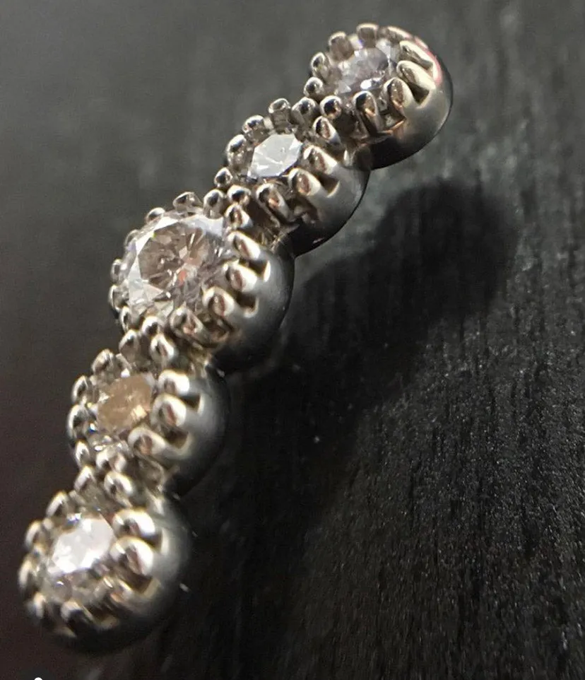 5 gemmed cluster featuring 5 genuine diamonds - threaded