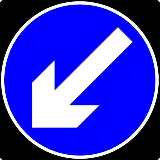 750mm square Directional Arrow Left - 610 - Rigid Plastic
