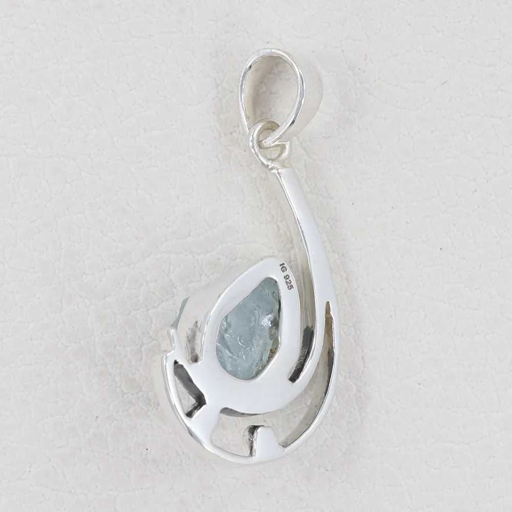 925 Silver Aquamarine Unique Pendant