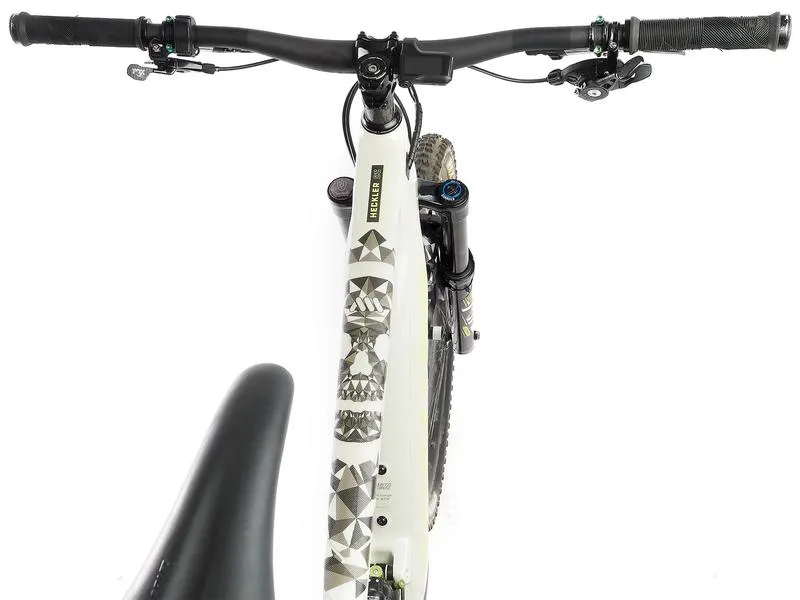 All Mountain Style - Skull Frame Guard