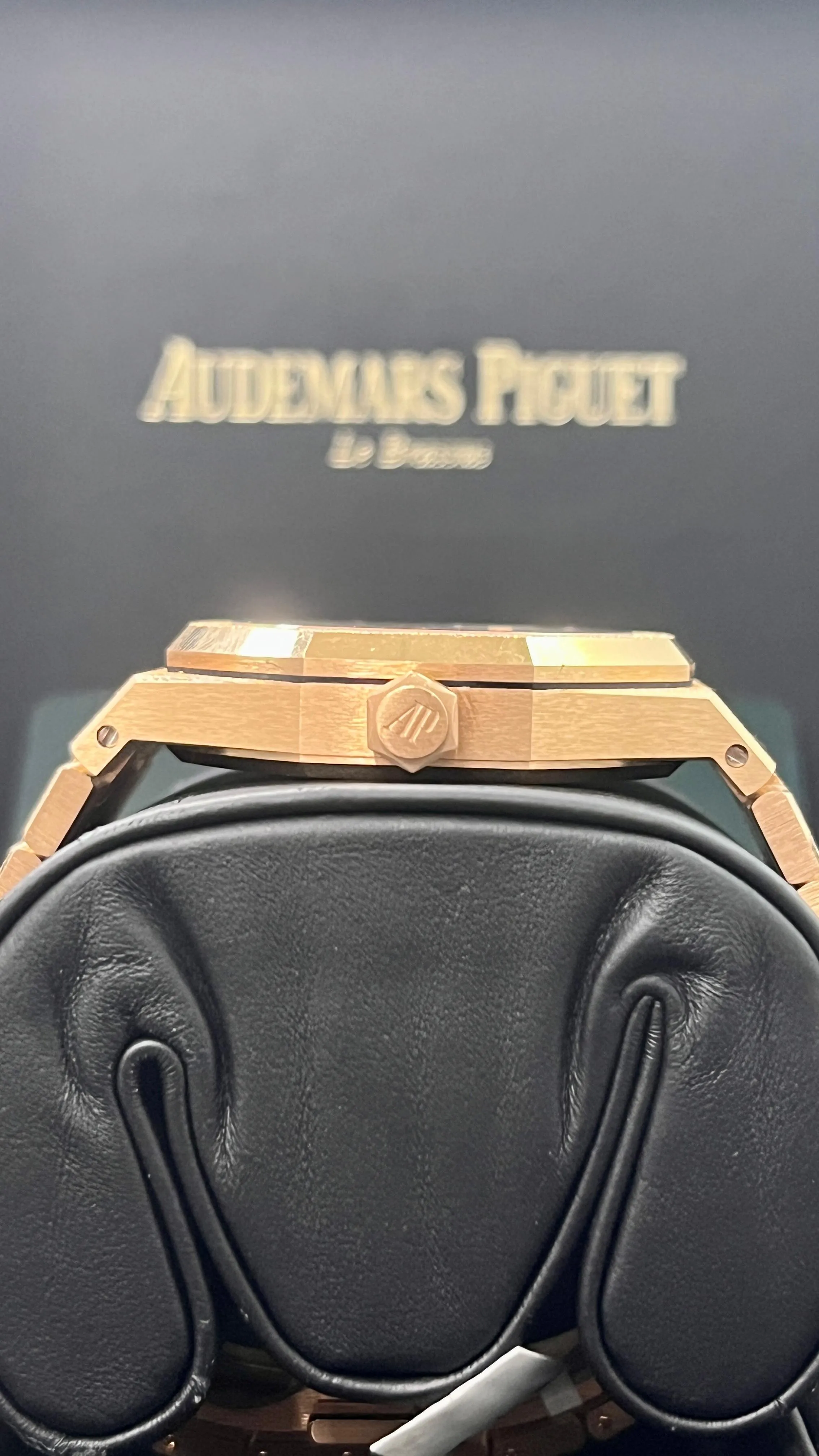 Audemars Piguet Royal Oak Frosted Gold 15454OR.GG.1259OR.03 Rose Gold Dial (2020)