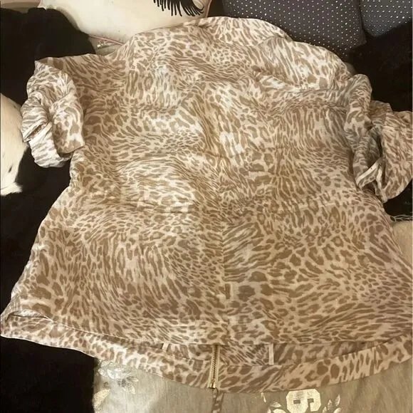 Calvin Klein animal print leopard safari jacket
