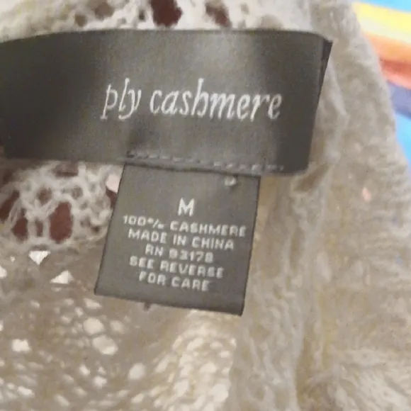Cashmere Cream Colored Sweater Cardigan Size M