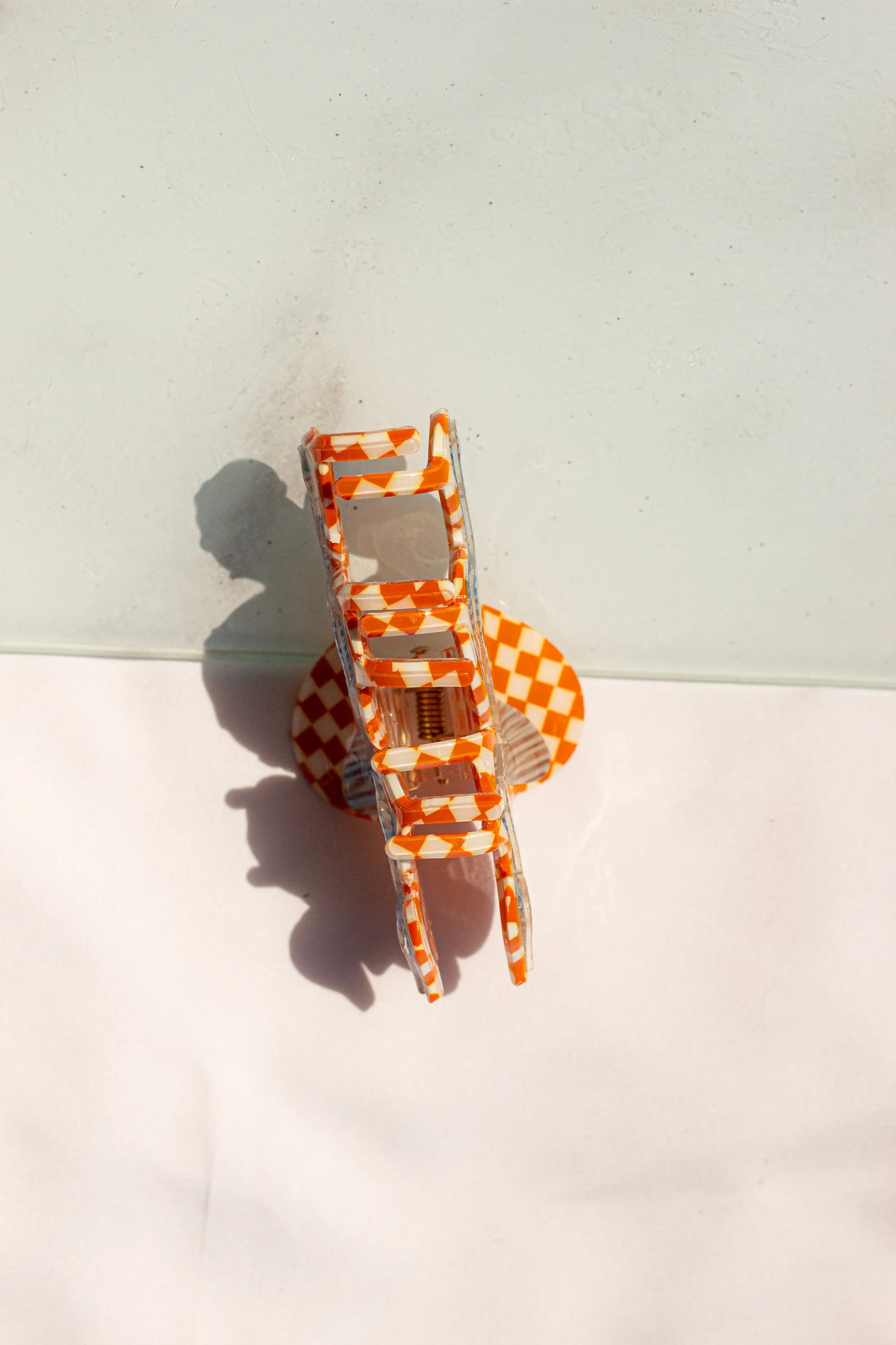 Checkerboard Wiggle Cloud Clip