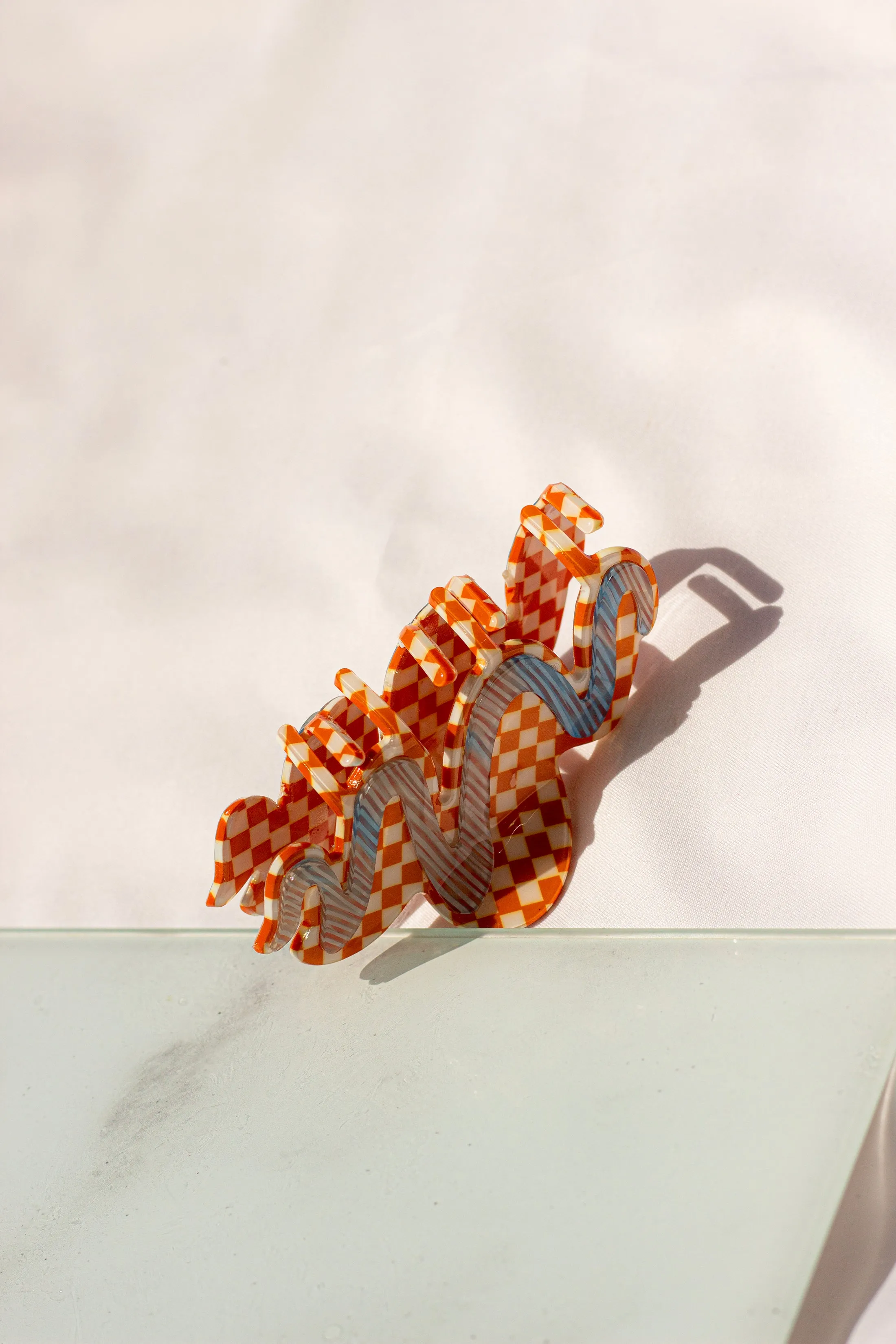 Checkerboard Wiggle Cloud Clip