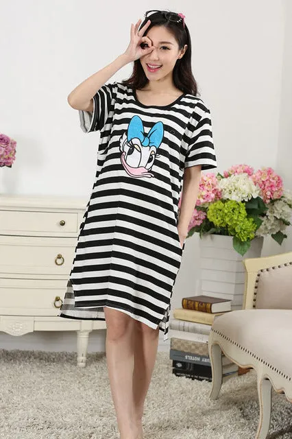 Cute Fashionable and Great Maternity Dress