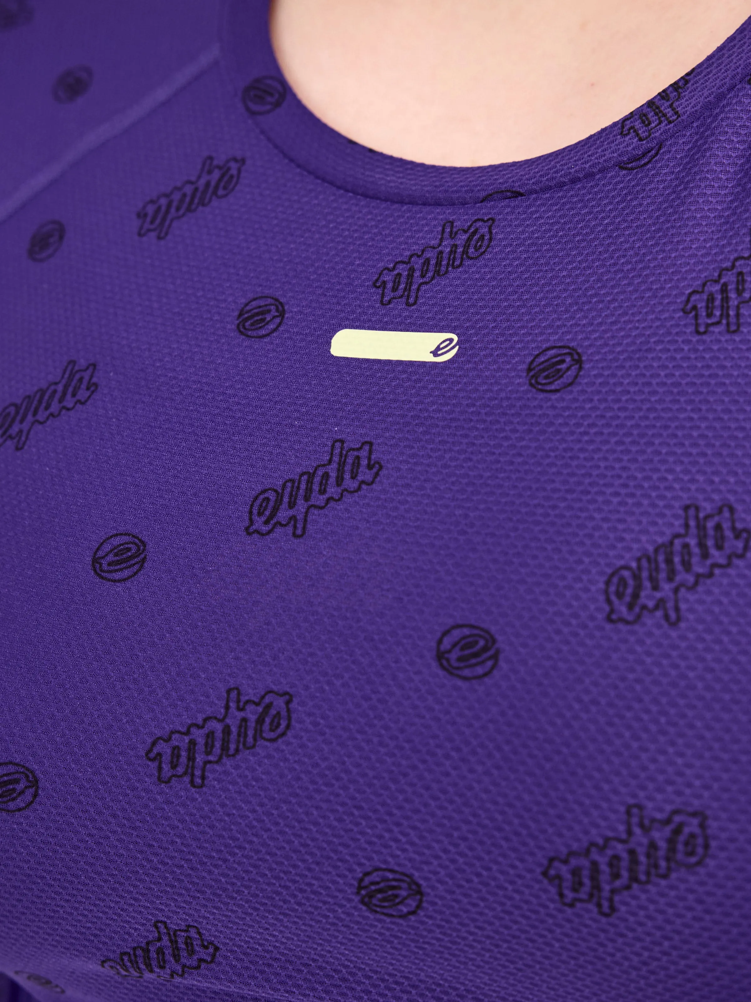 Dea Long Sleeve