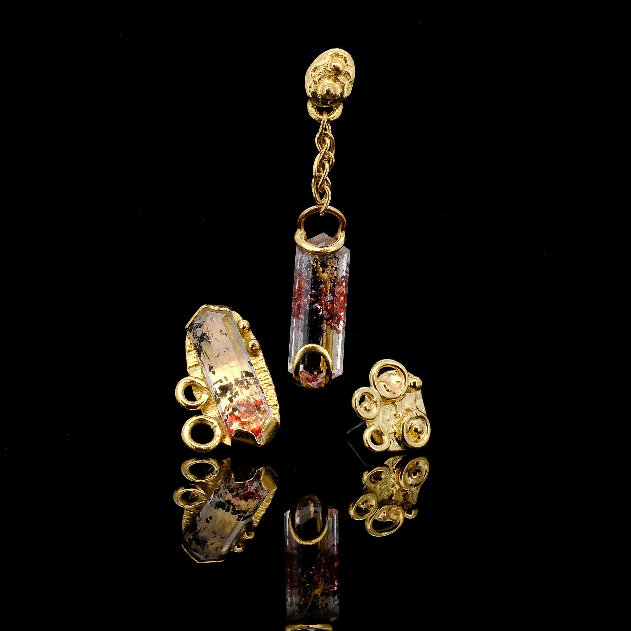 Disco Fire Quartz with chain - 14ga Threaded end - 18kt Yellow Gold