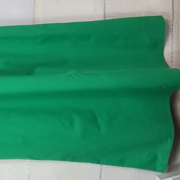 DREW Elegant Green Sleeveless Dress. Size XS