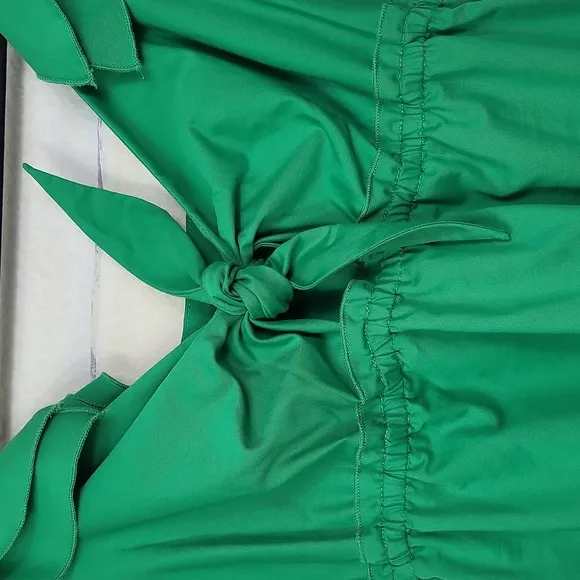DREW Elegant Green Sleeveless Dress. Size XS