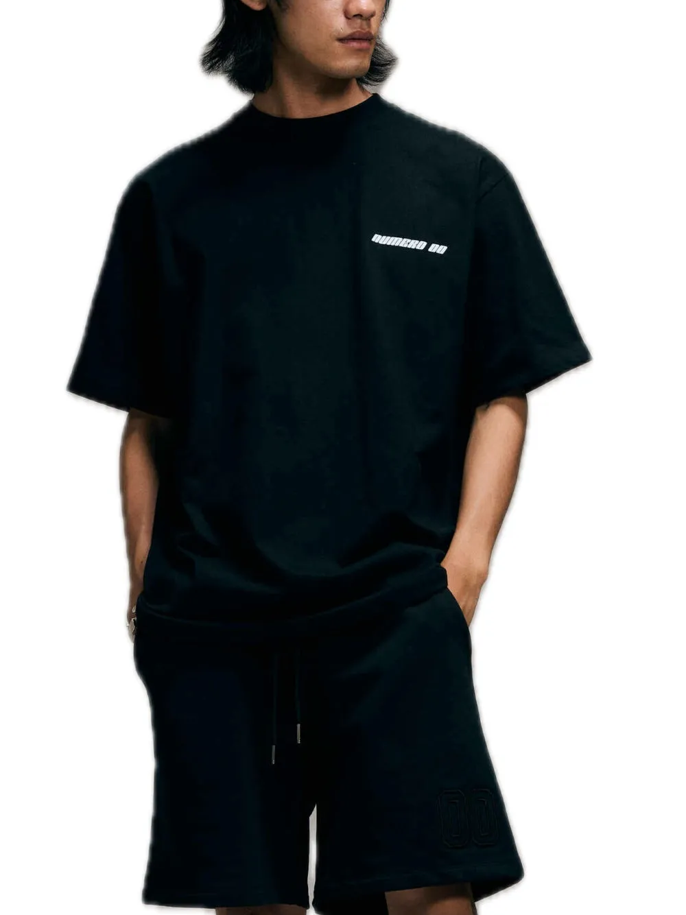 Embroydered Tee - Unique Black