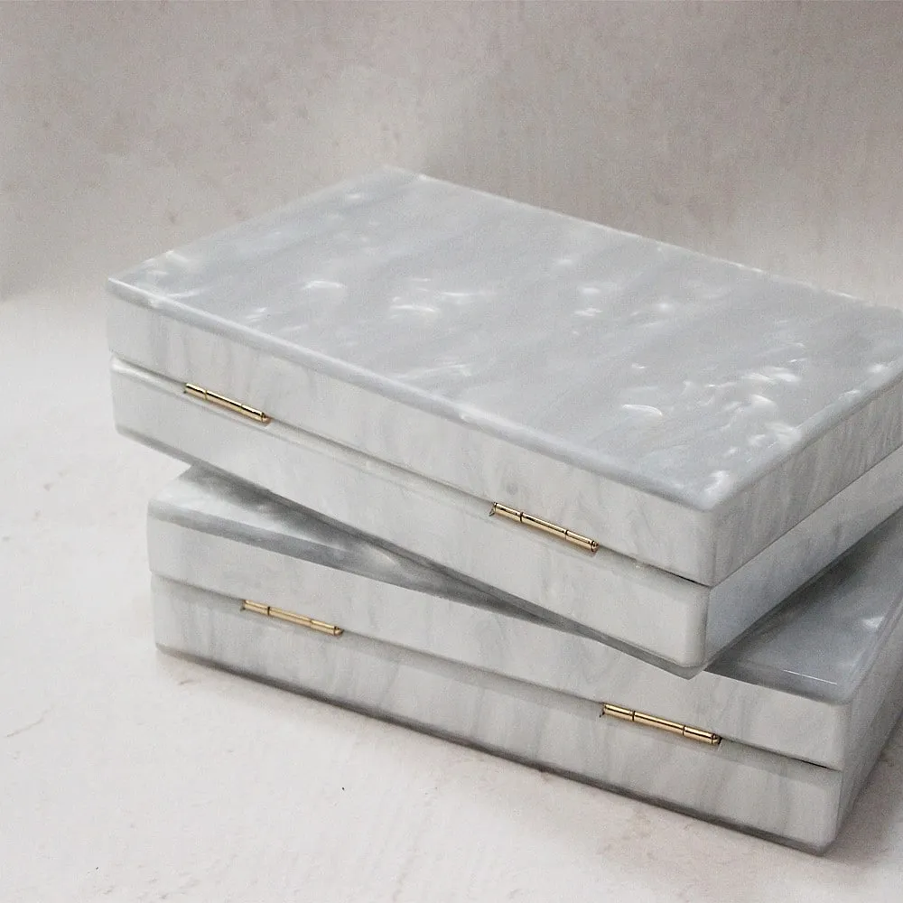 Fashion Elegant Pearl Clutches