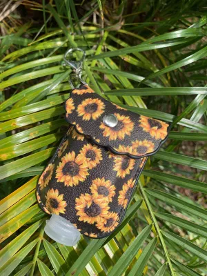 Fashionable Hand sanitizer Keychain