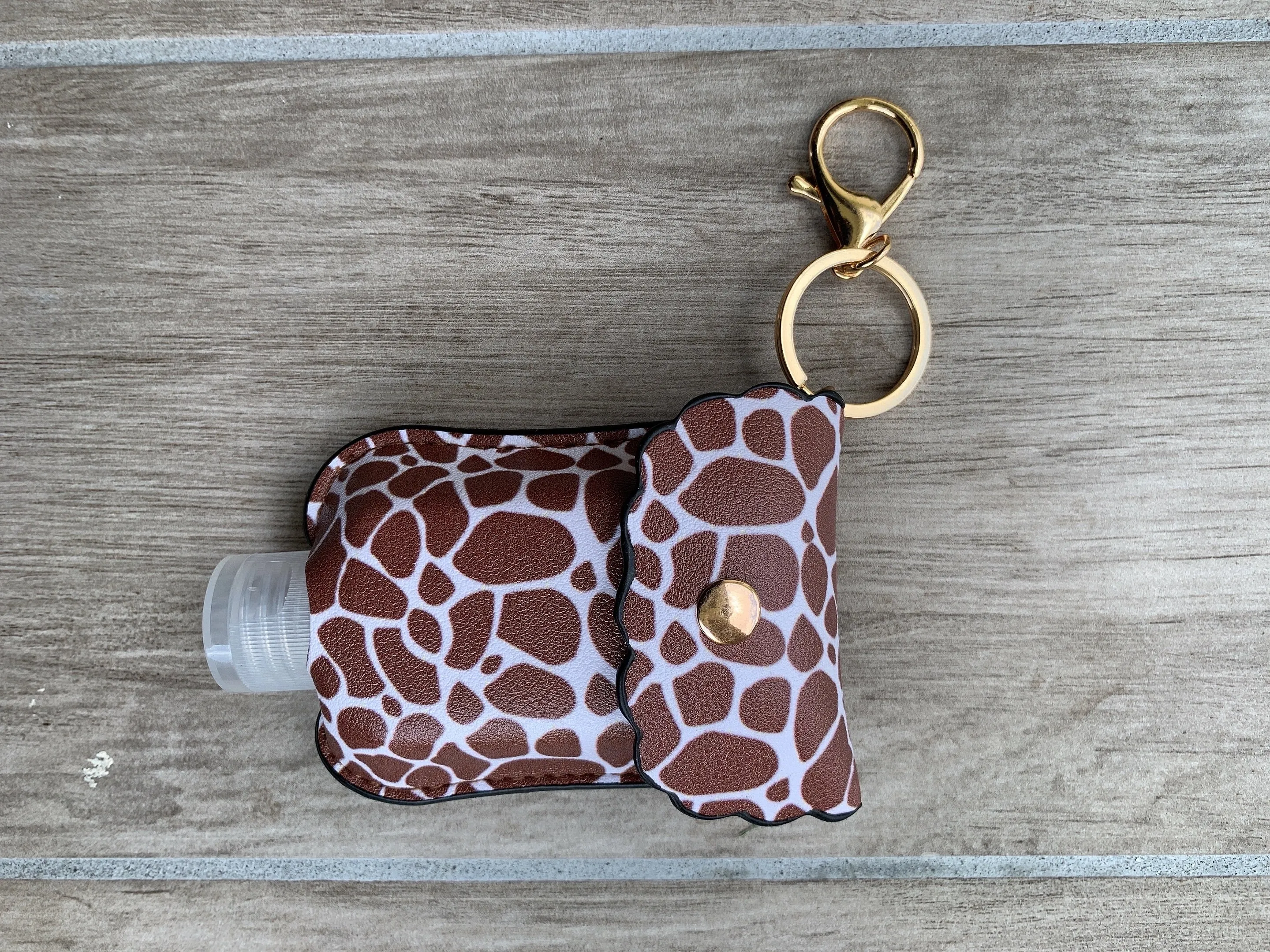 Fashionable Hand sanitizer Keychain