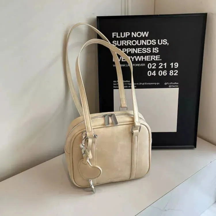 Fashionable Leather Shoulder Bag