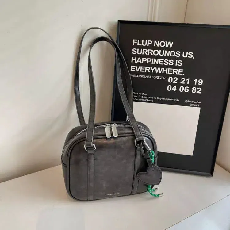 Fashionable Leather Shoulder Bag