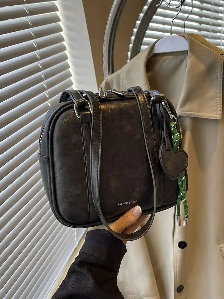 Fashionable Leather Shoulder Bag