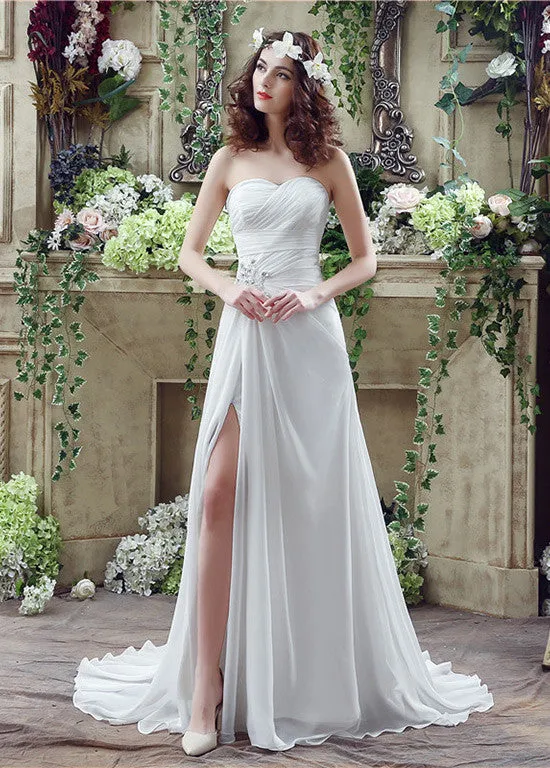 Fashionable Wedding Dresses With Rhinestones