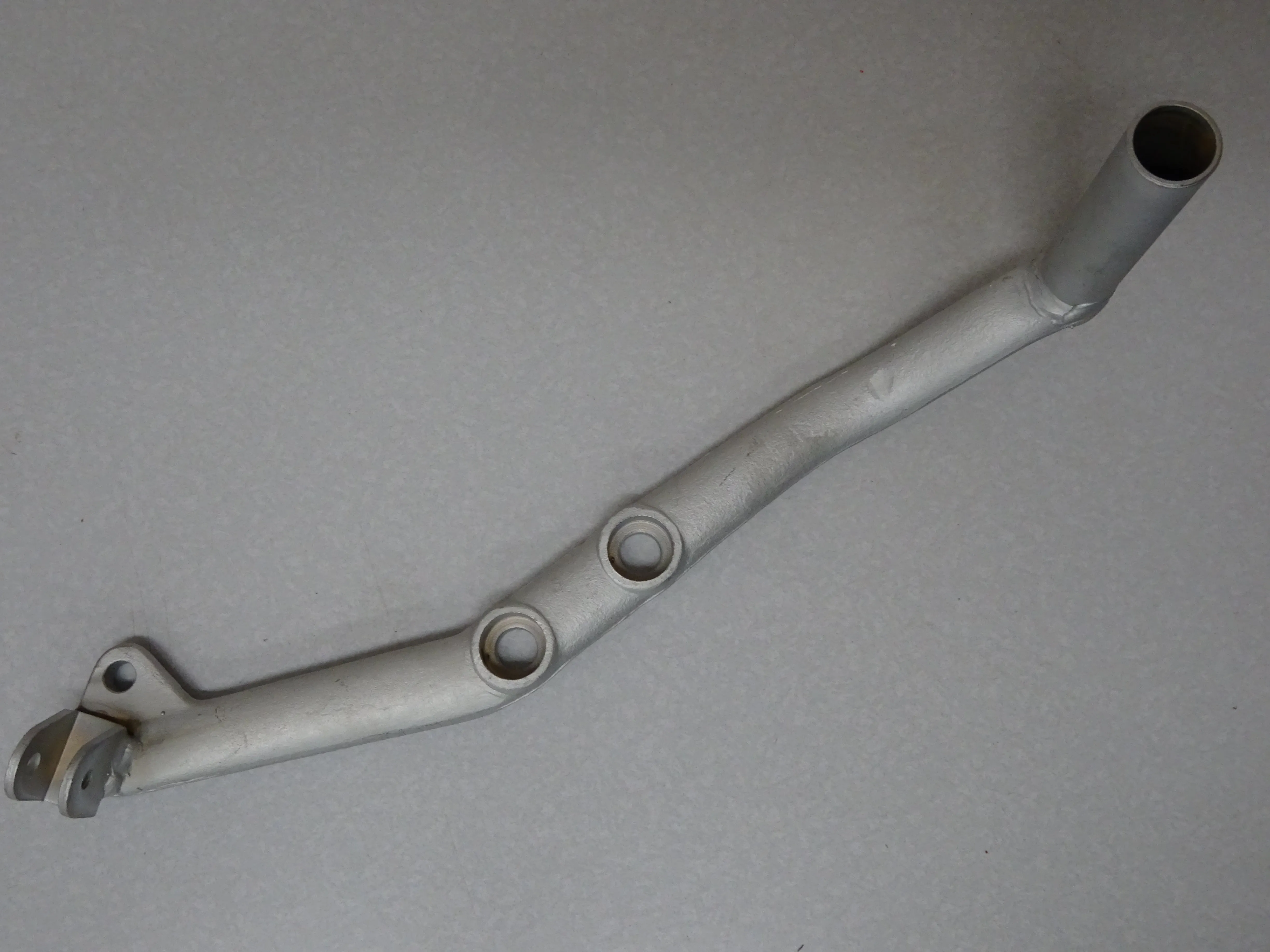 FOOTPEG LH (#17446000)