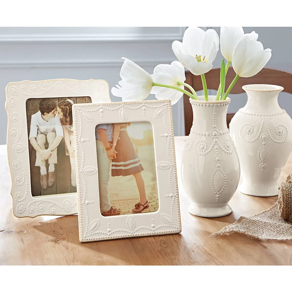 French Perle White 5" x 7" Frame