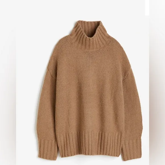 H&amp;M Oversized Mock-turtleneck Sweater