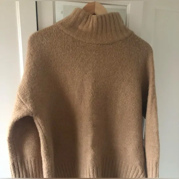 H&amp;M Oversized Mock-turtleneck Sweater