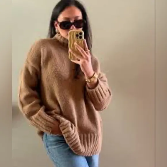 H&amp;M Oversized Mock-turtleneck Sweater