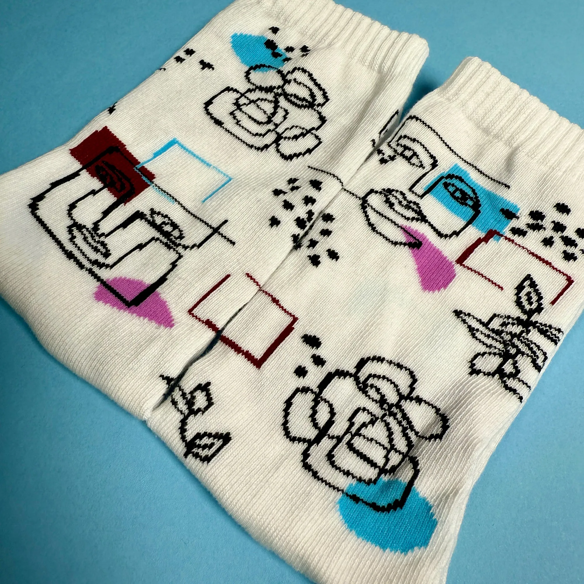 HOTSOX Women's Art Faces Crew Sock