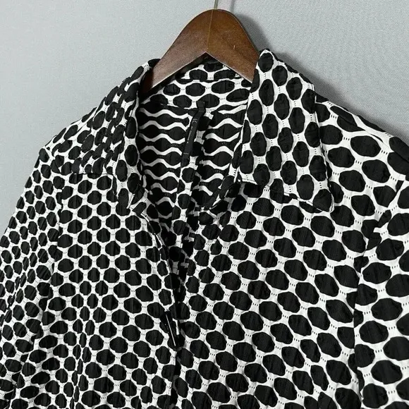 IC by Connie K Textured Swing Jacket Size Medium M Lagenlook Polka Dot Artsy