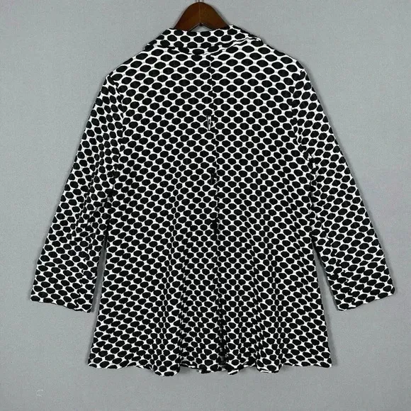 IC by Connie K Textured Swing Jacket Size Medium M Lagenlook Polka Dot Artsy