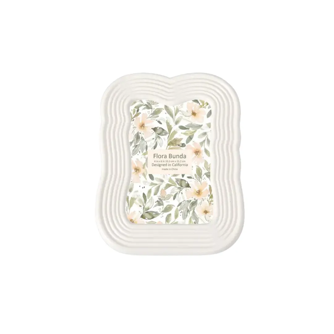 Ivory Curve Frame, 4 x 6