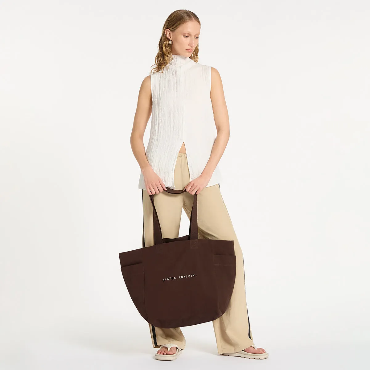 Knees Deep Bag - Bark