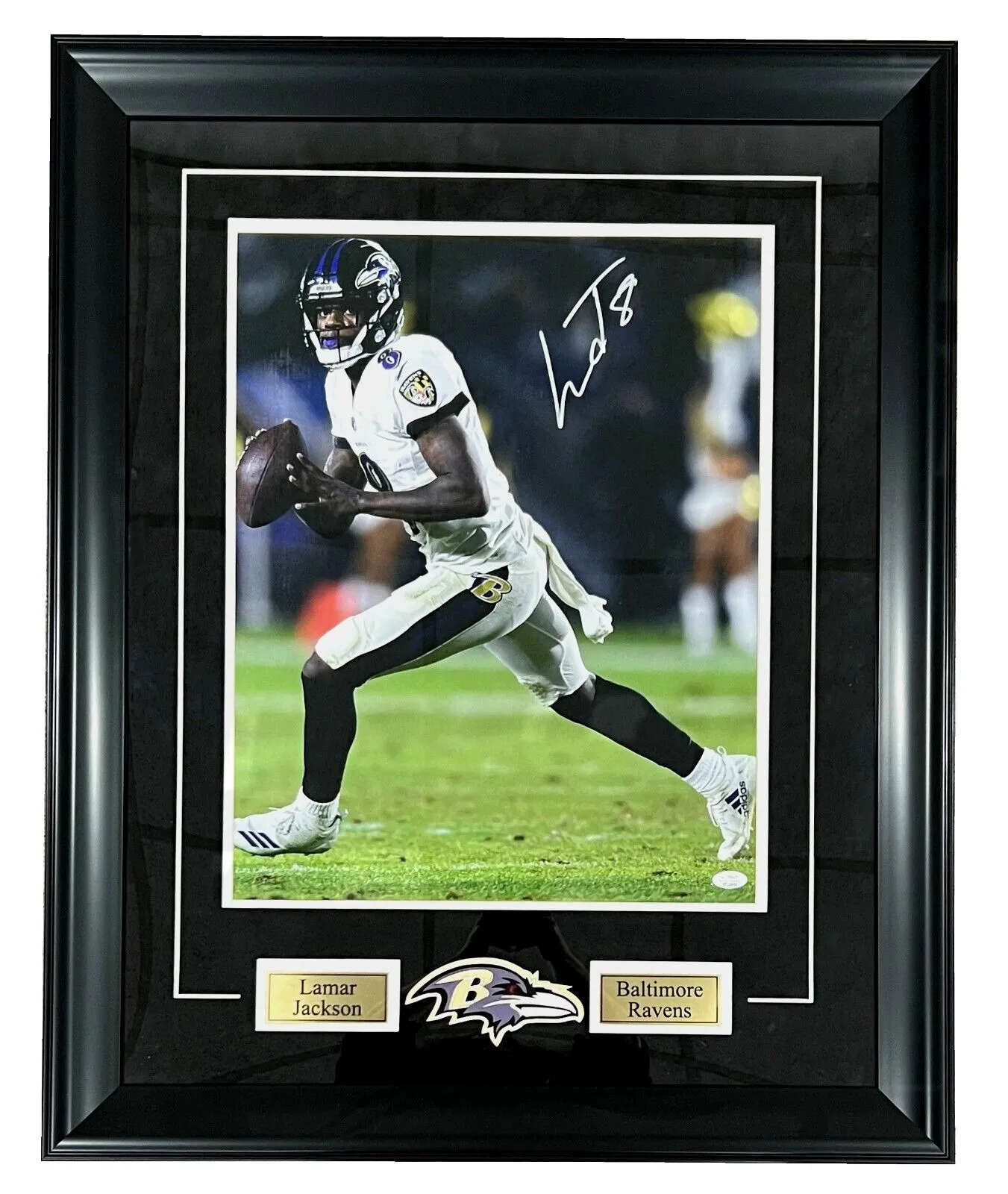Lamar Jackson Baltimore Ravens Signed 16x20 Matted & Framed Photo JSA
