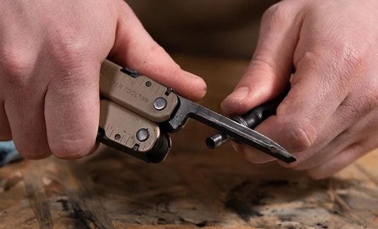 Leatherman SUPER TOOL 300M - Black