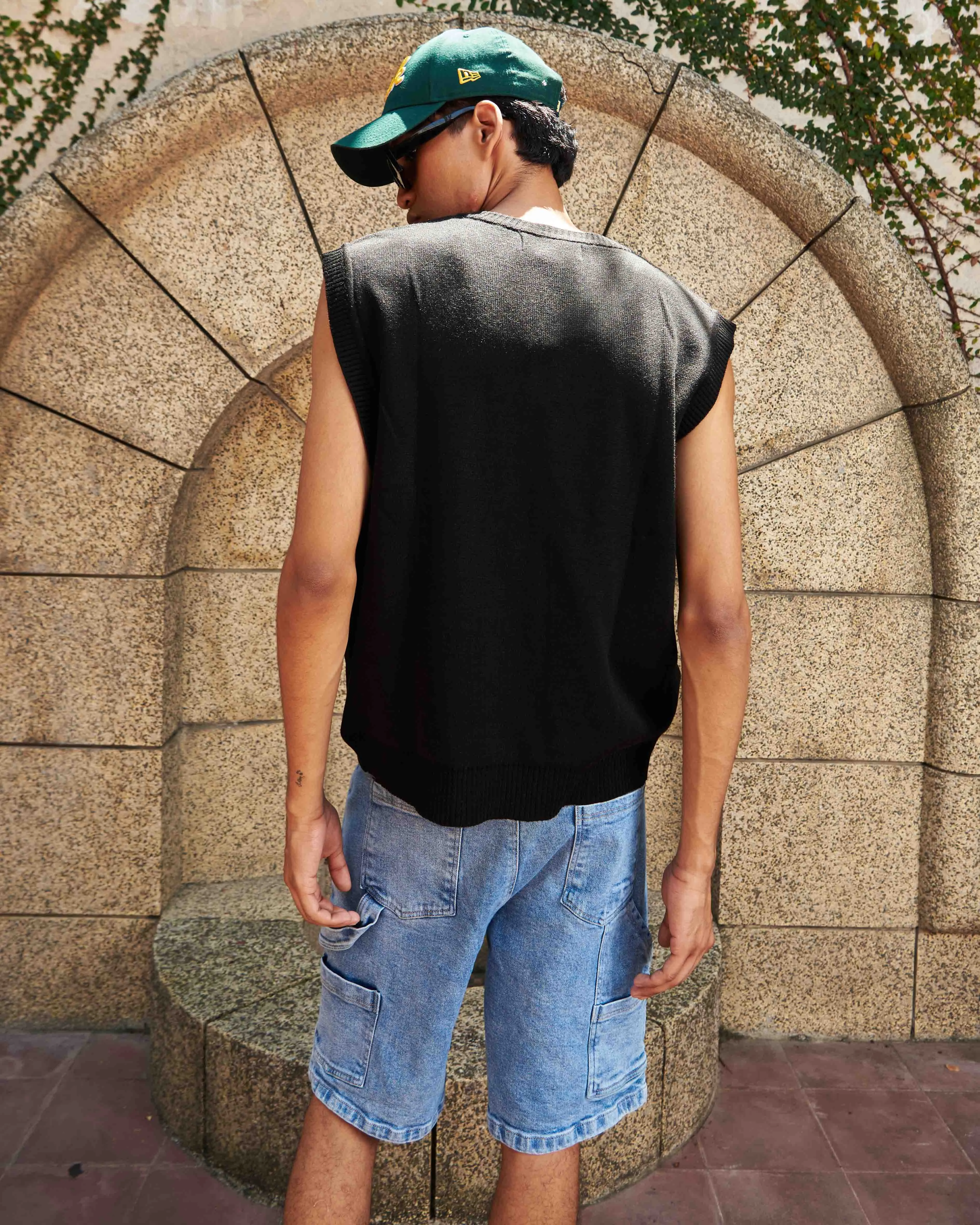 LOBSTER VEST