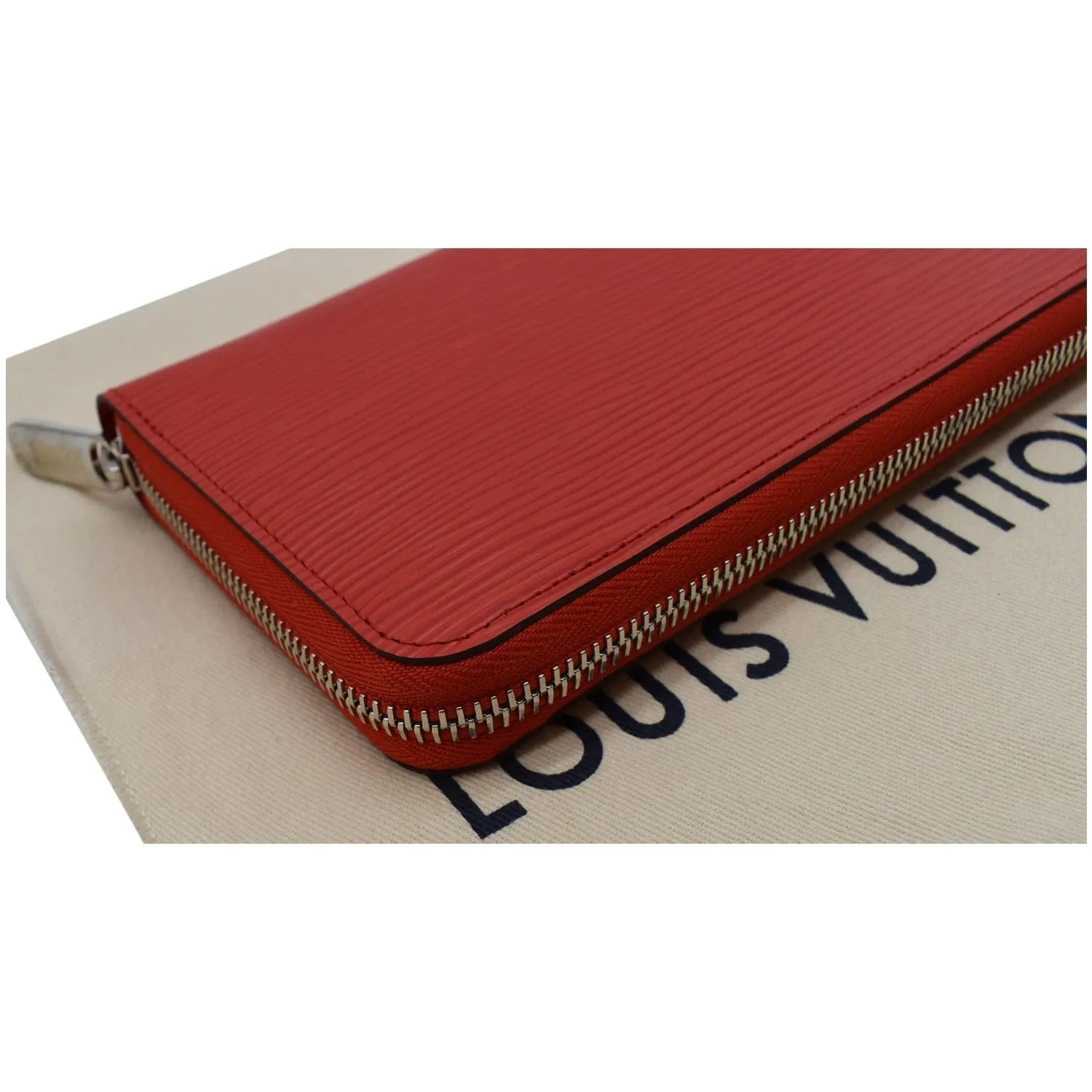 LOUIS VUITTON Epi Leather Zippy Wallet Red - 10% OFF
