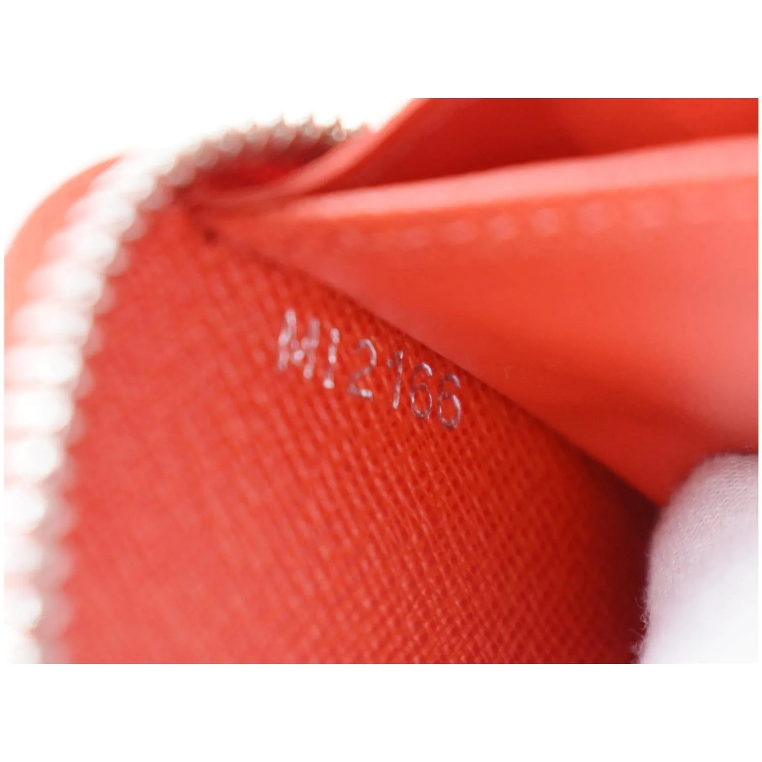 LOUIS VUITTON Epi Leather Zippy Wallet Red - 10% OFF