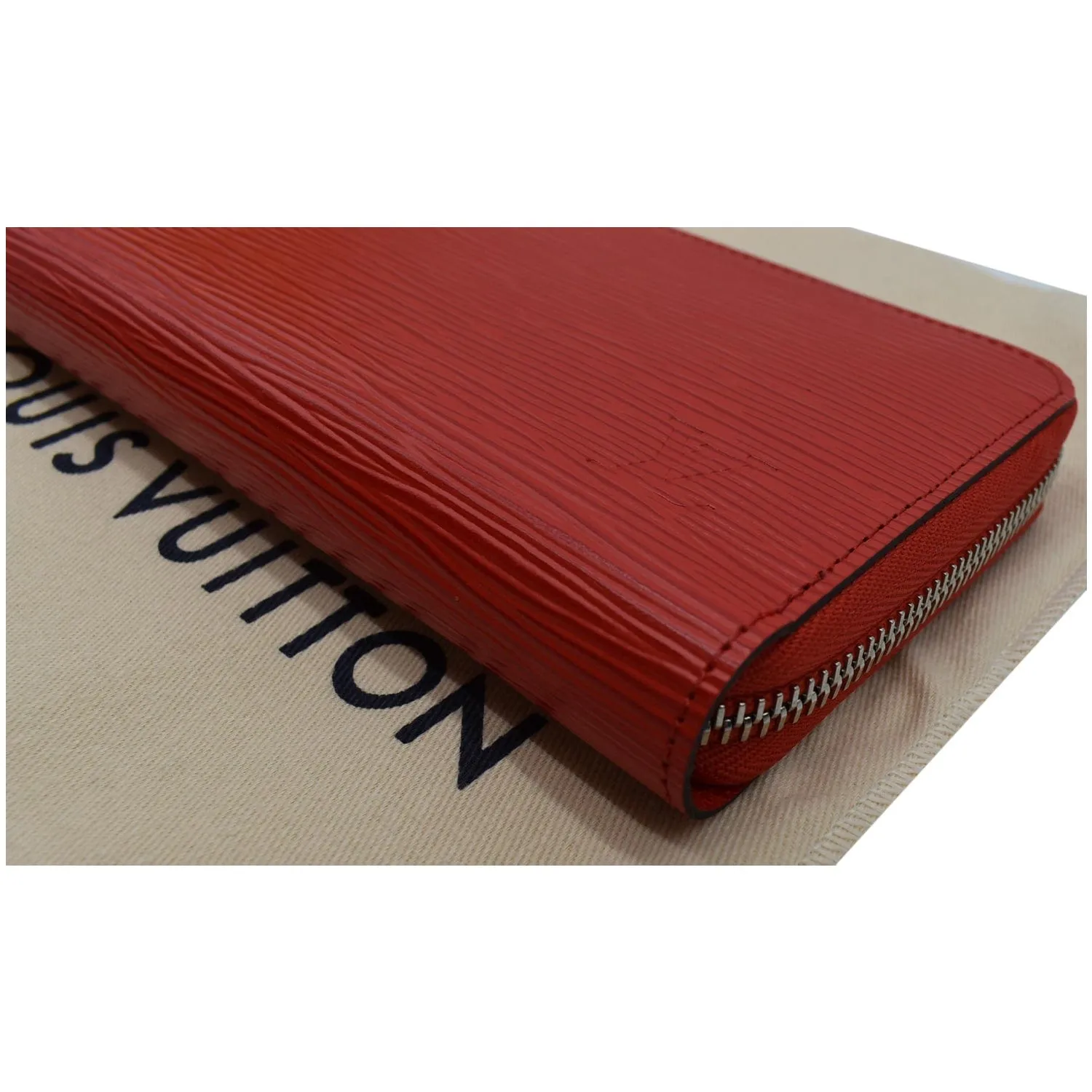 LOUIS VUITTON Epi Leather Zippy Wallet Red - 10% OFF