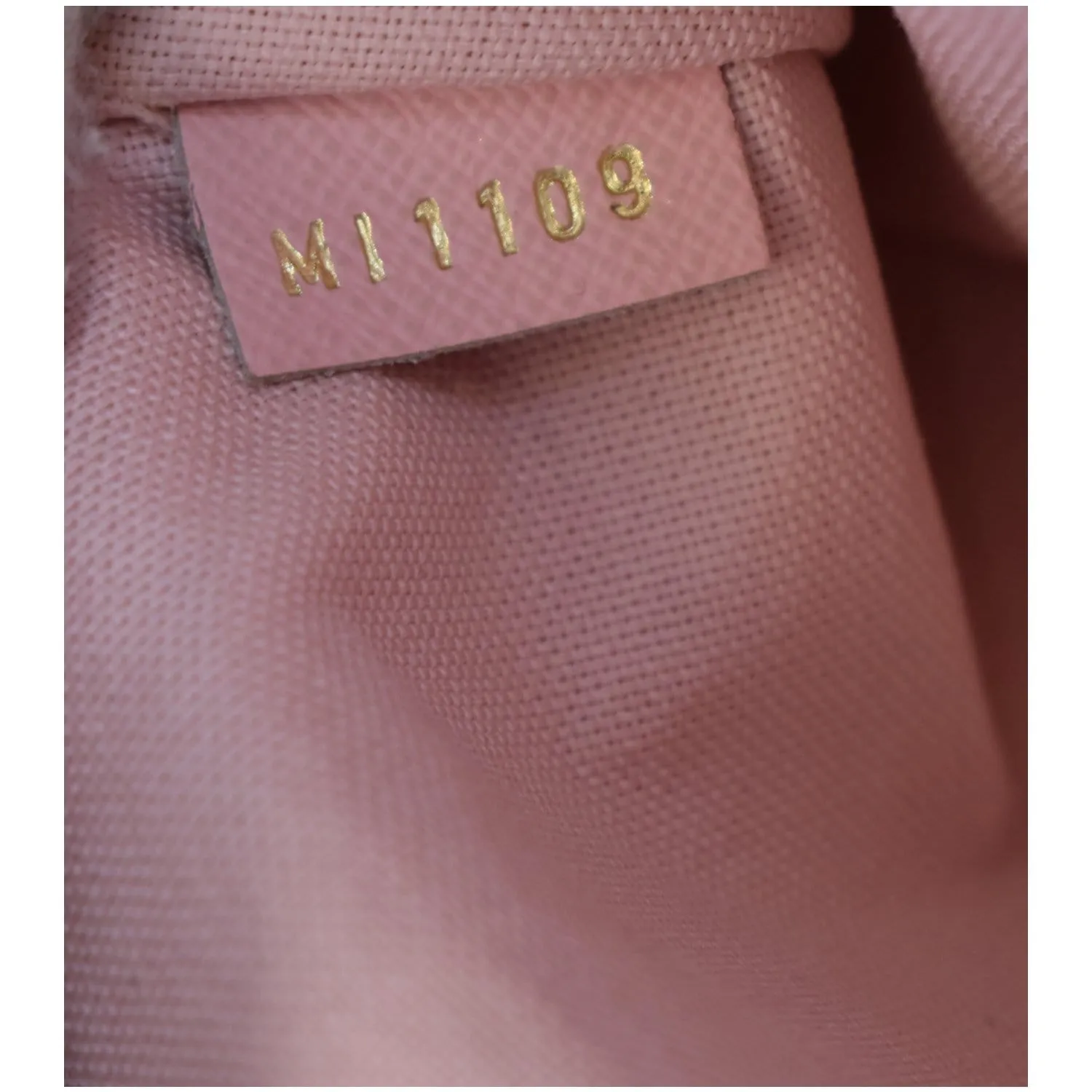 LOUIS VUITTON Pochette Felicie Damier Azur Chain Wallet Pastel Pink