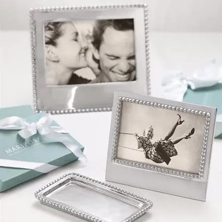 Mariposa - Beaded 4 x 6" Statement Frame
