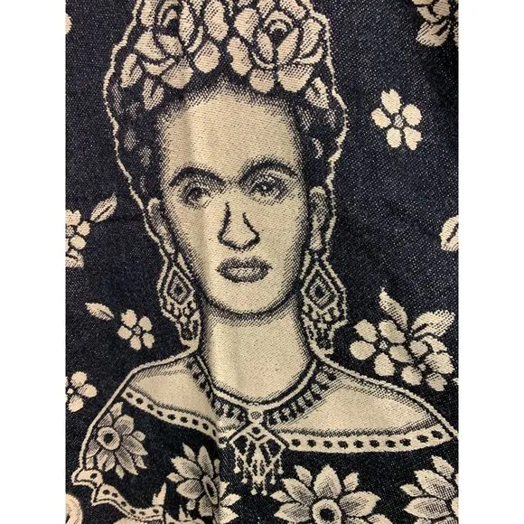 Mexicana Artilana Frida Poncho Jurongo Gaban Cape Cover NWOT 6485 OS