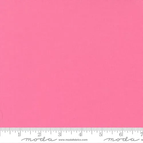 Moda Bella Solids in 30's Pink 9900 27, Item No. 23579