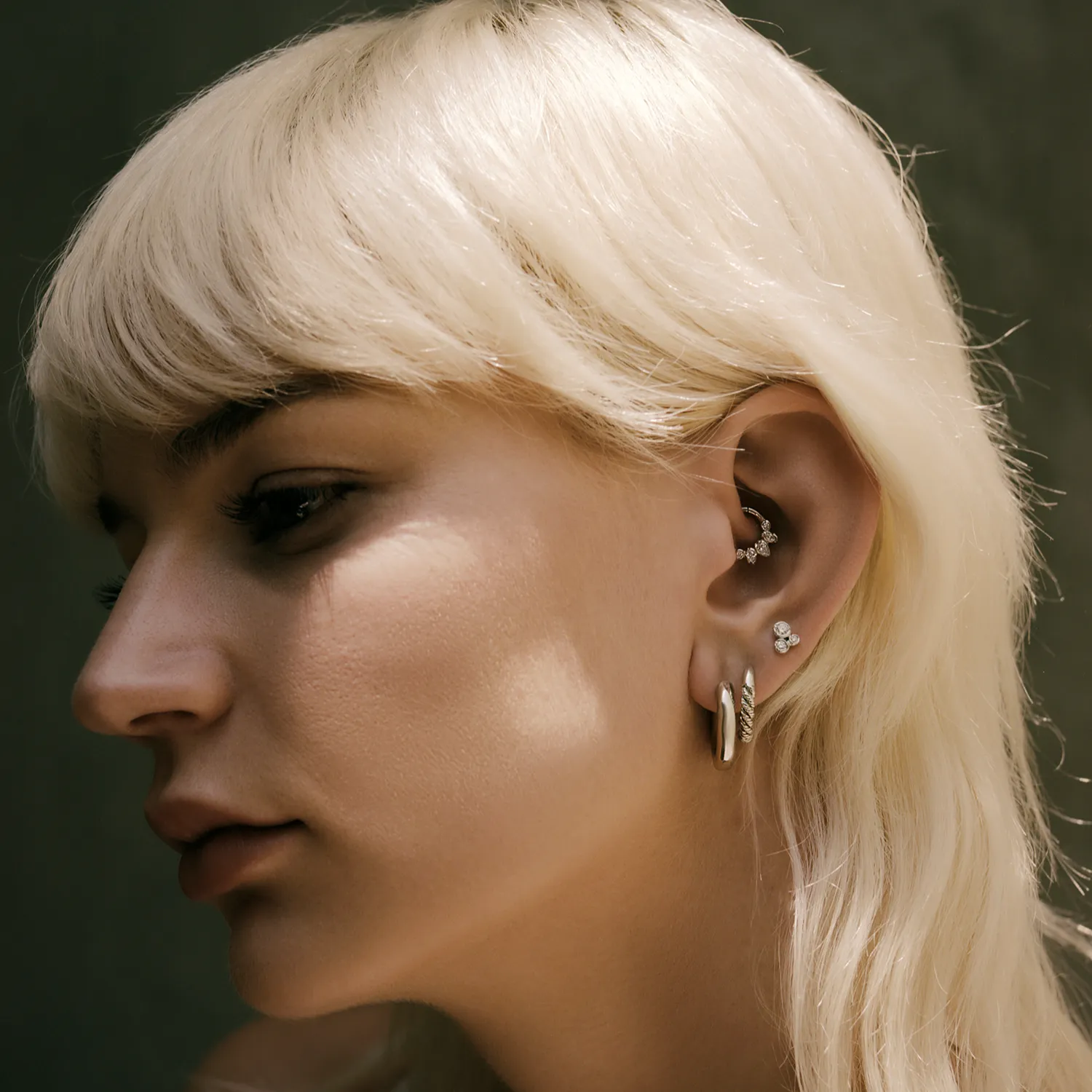 Molten Trio Stud