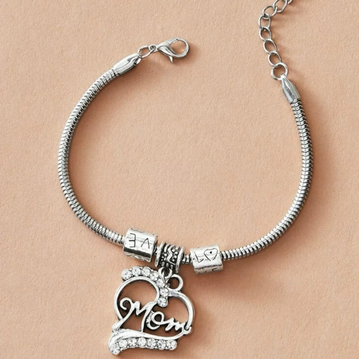 Mom Heart Charm Bracelet